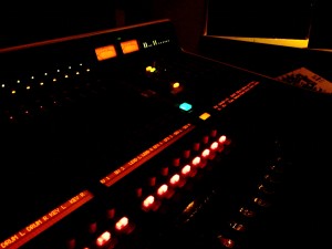 mixing_desk